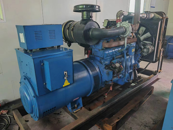 惠济100kW柴油发电机组使用多级机油有哪些优缺点？